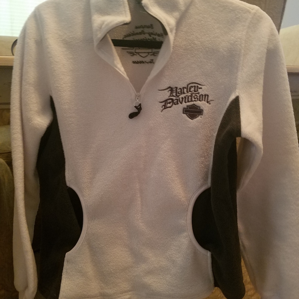 Harley Davidson sweatshirt